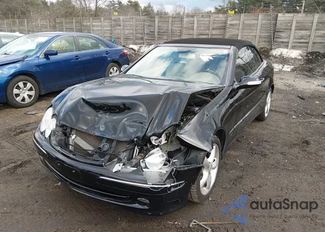 2005 Mercedes-Benz Clk 320 from USA, damaged, VIN WDBTK65JX5F147294